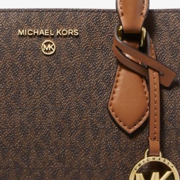 Handbag - Picture 2 of 3